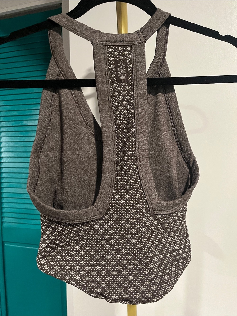 Free People NWT FP MOVEMENT All Clear V-Neck Jacquard Tank / Chocolate - Picture 7 of 7